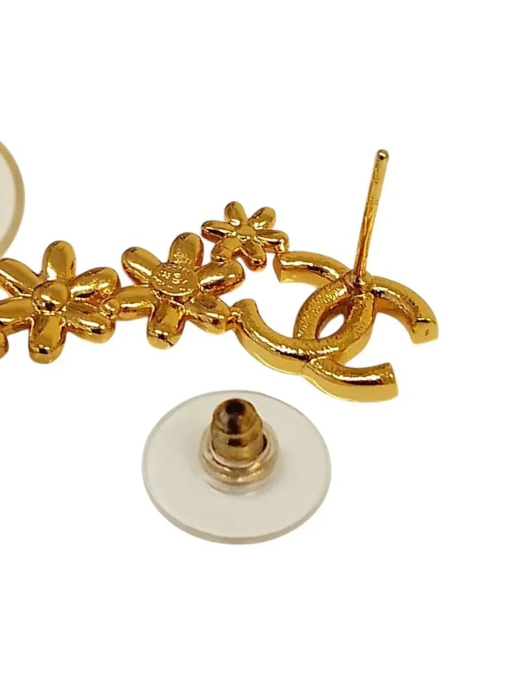 Chanel CC Logo Flower Motif Earrings Gold